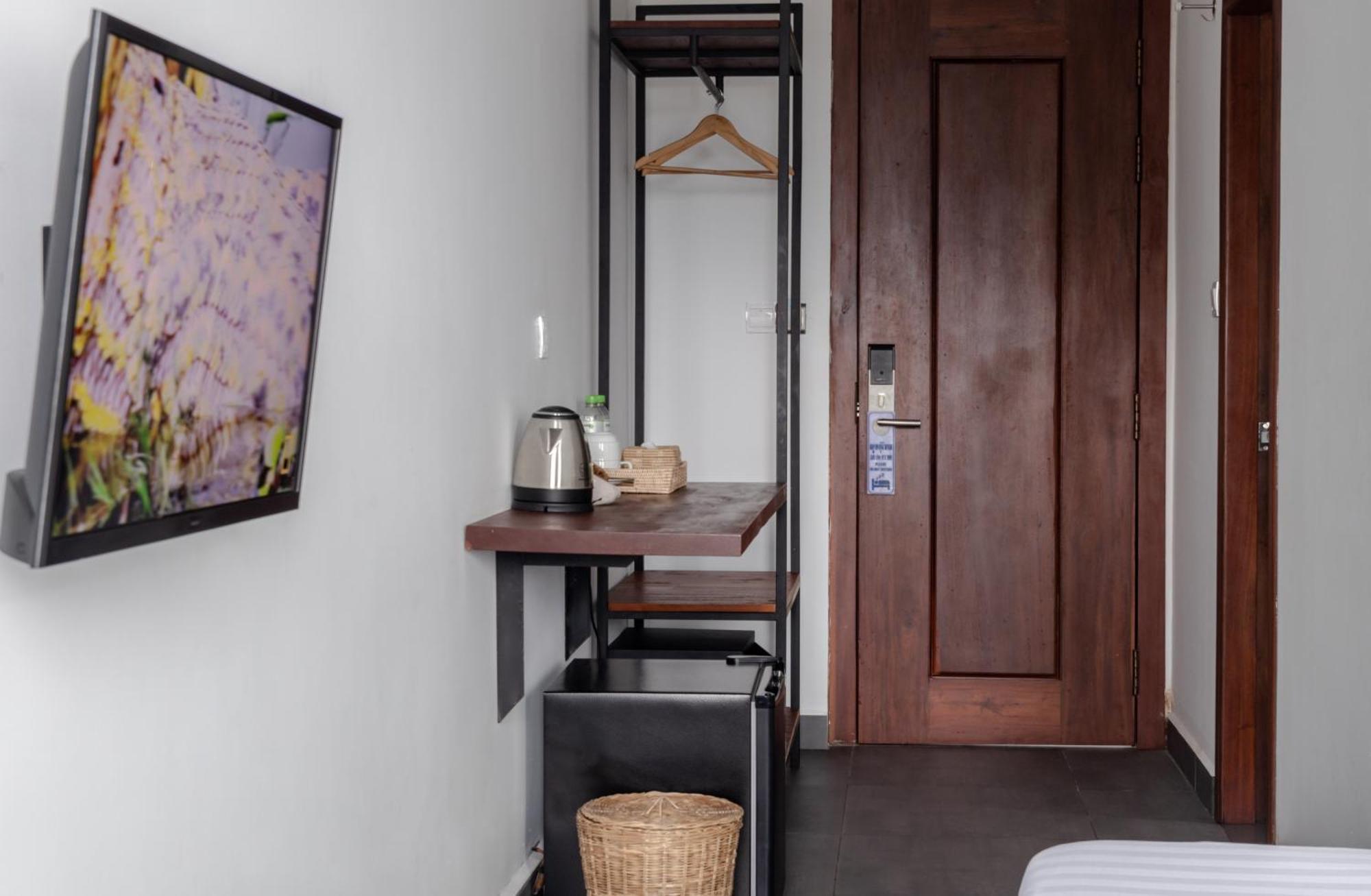 Onederz Sihanoukville - 10 Mins Walk From The Tourism Pier Room photo